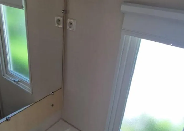 Camping L'echappee Verte Au Bord De L'eure Ivry-la-Bataille