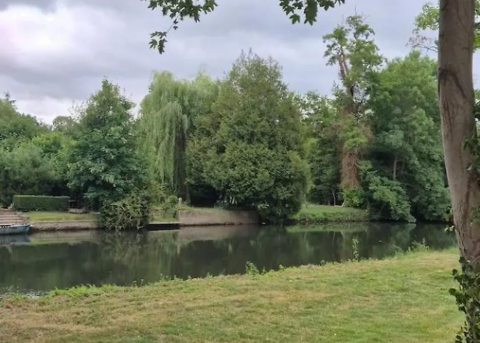 L'echappee Verte Au Bord De L'eure Camping Ivry-la-Bataille